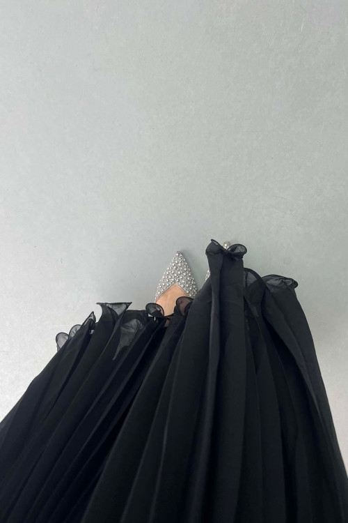 Sare Fashion Flowing Pleated Skirt, Black
