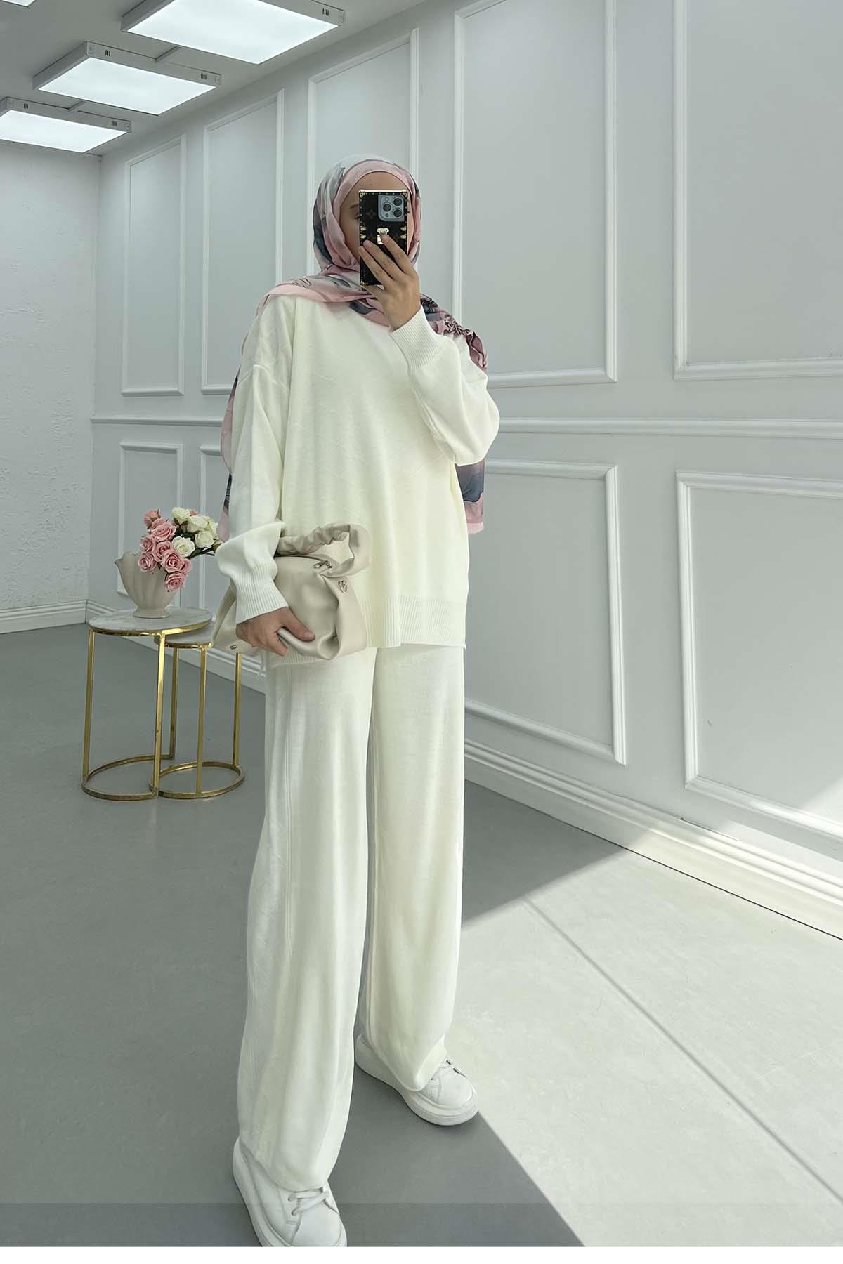 Sare Fashion Long Back Patterned Knitwear Suit Ecru Sare Fashion Long Back Patterned Knitwear Suit Ecru