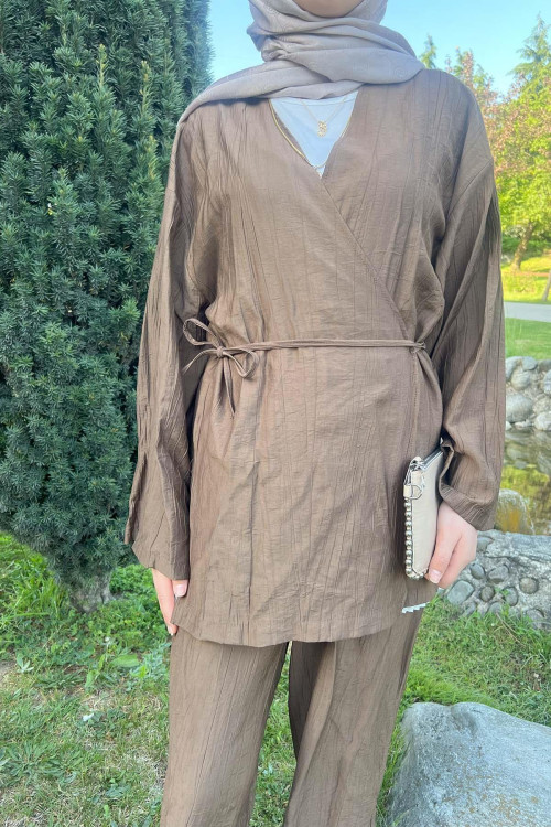 Sare Fashion Tied Kimono Strawberry Set Brown