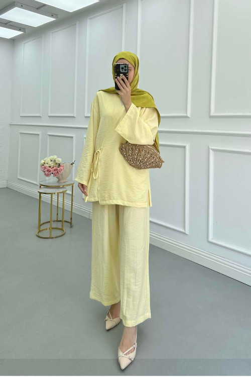 Sare Fashion Tied Kimono Strawberry Suit Yellow