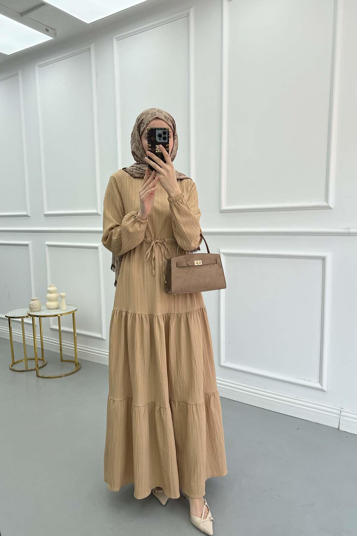 Textured Dress with Pleats in Milk Coffee