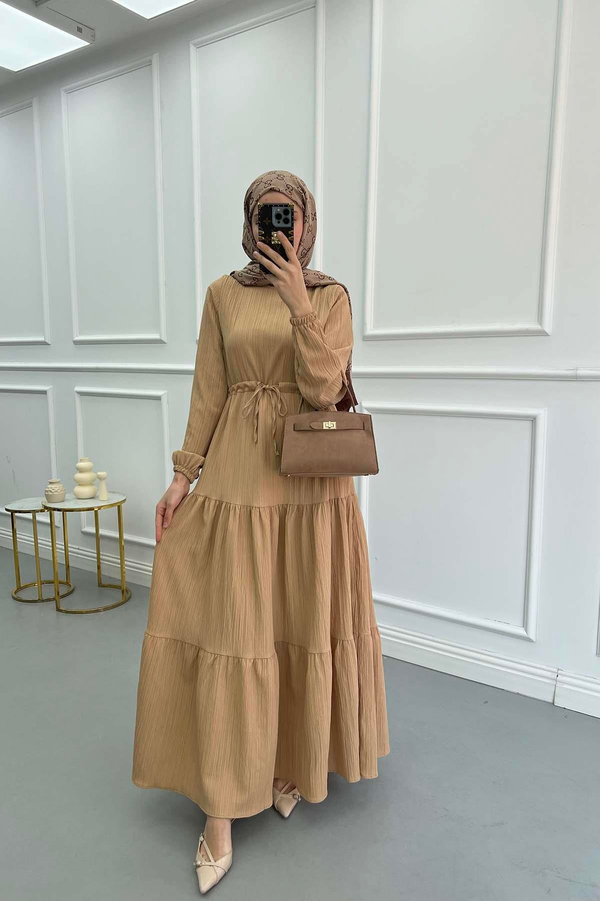 Textured Dress with Pleats in Milk Coffee