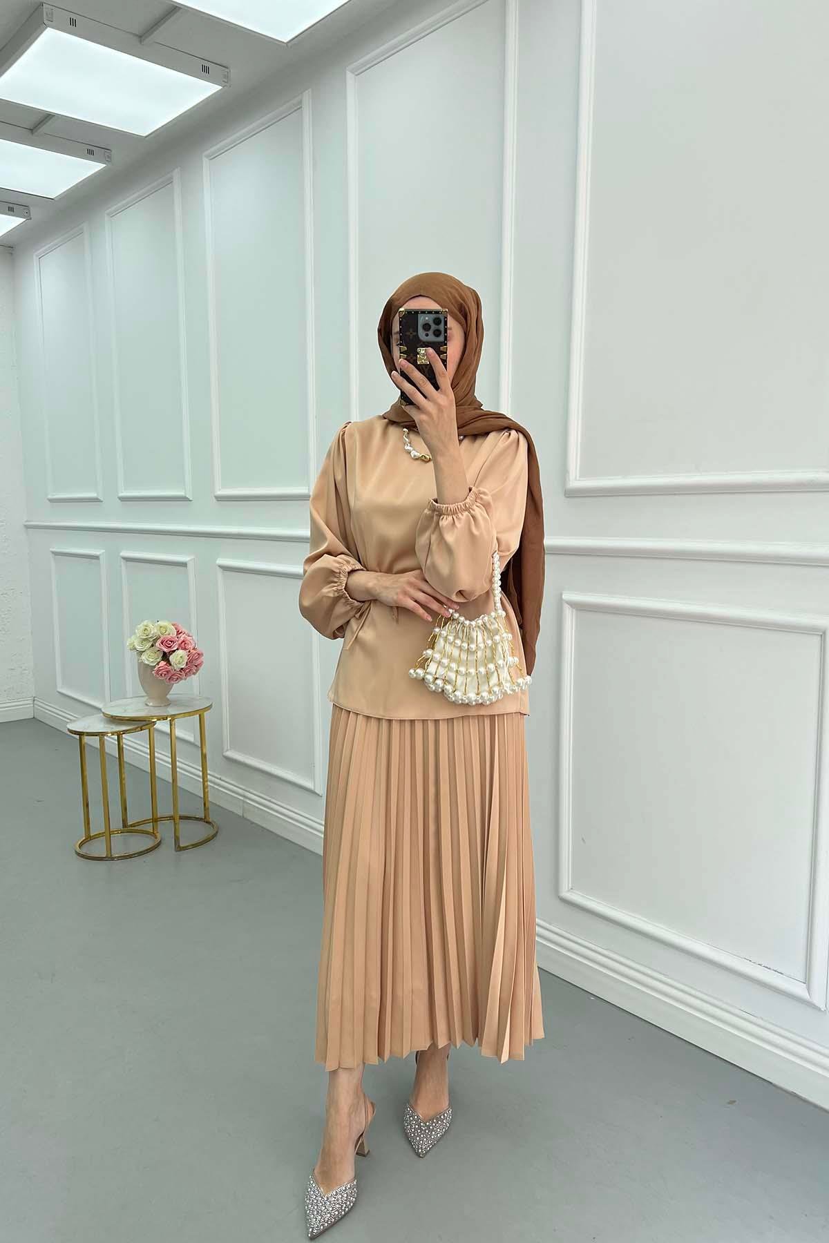 Sare Fashion Pleated Skirt Set with Stone Neck Beige