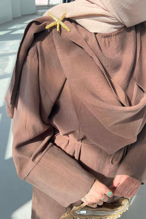 Sare Fashion Brooch Detailed Belted Dress Brown