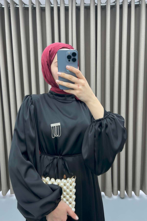 Brooch Satin Dress Black