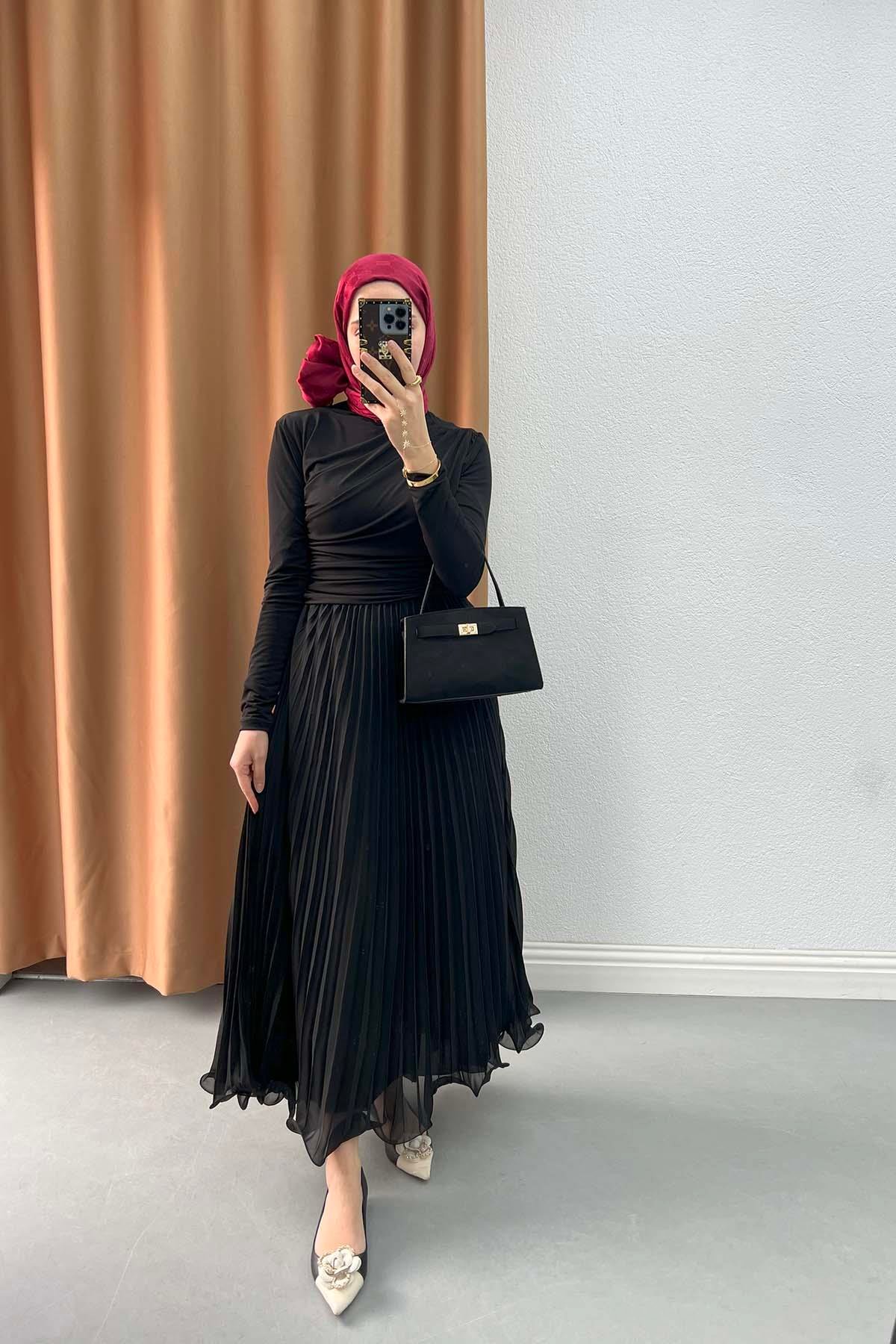 Gathered Detailed Blouse Black