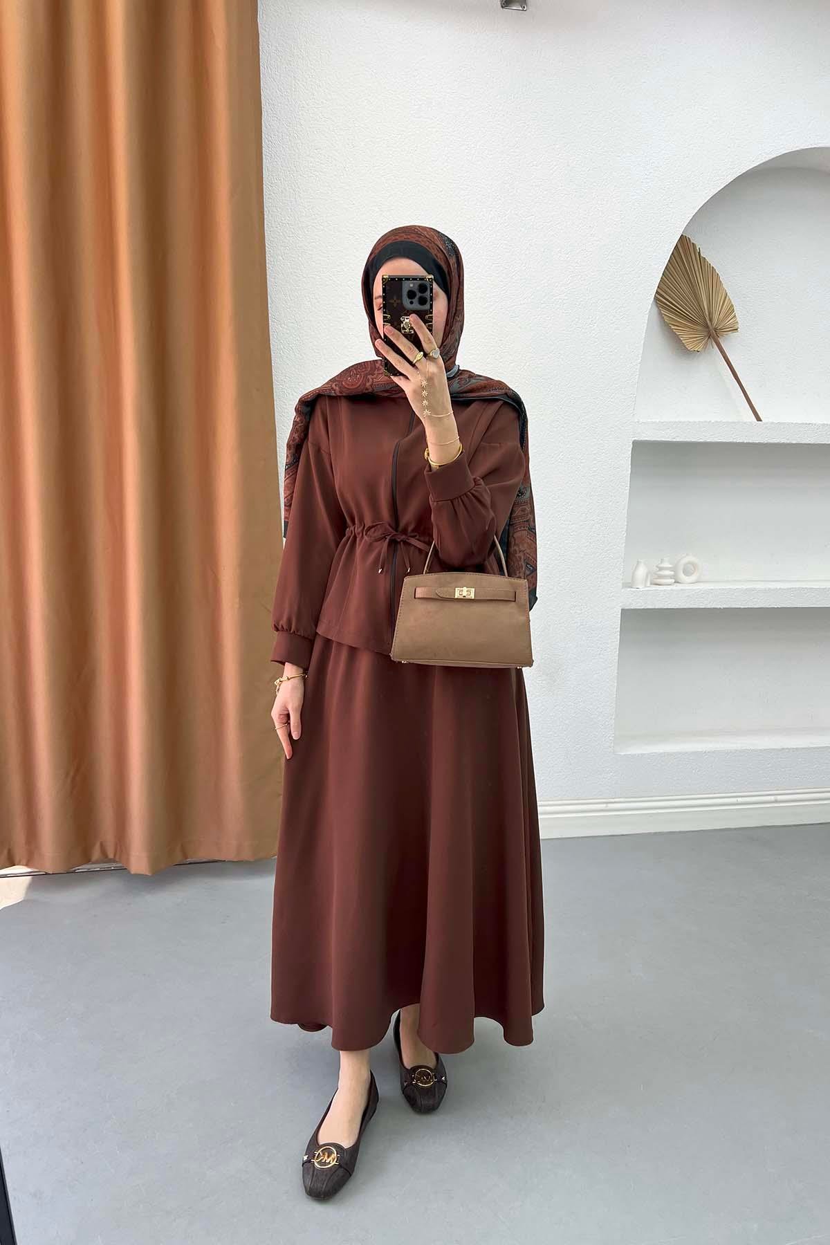 Pleated Skirt Set Brown