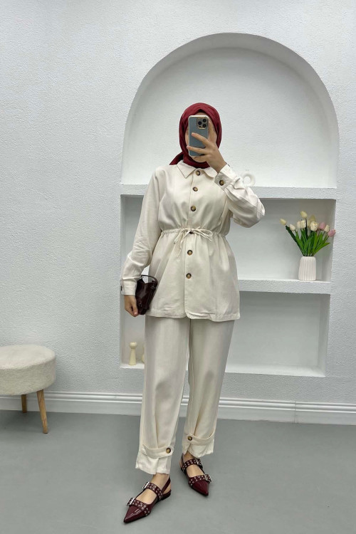 Gathered Belt Detailed Suit Beige