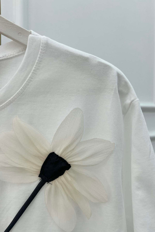 Sare Fashion Flower Motif T-shirt White