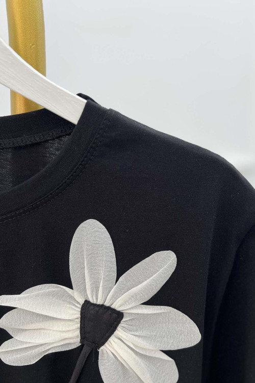 Sare Fashion Flower Motif T-shirt Black