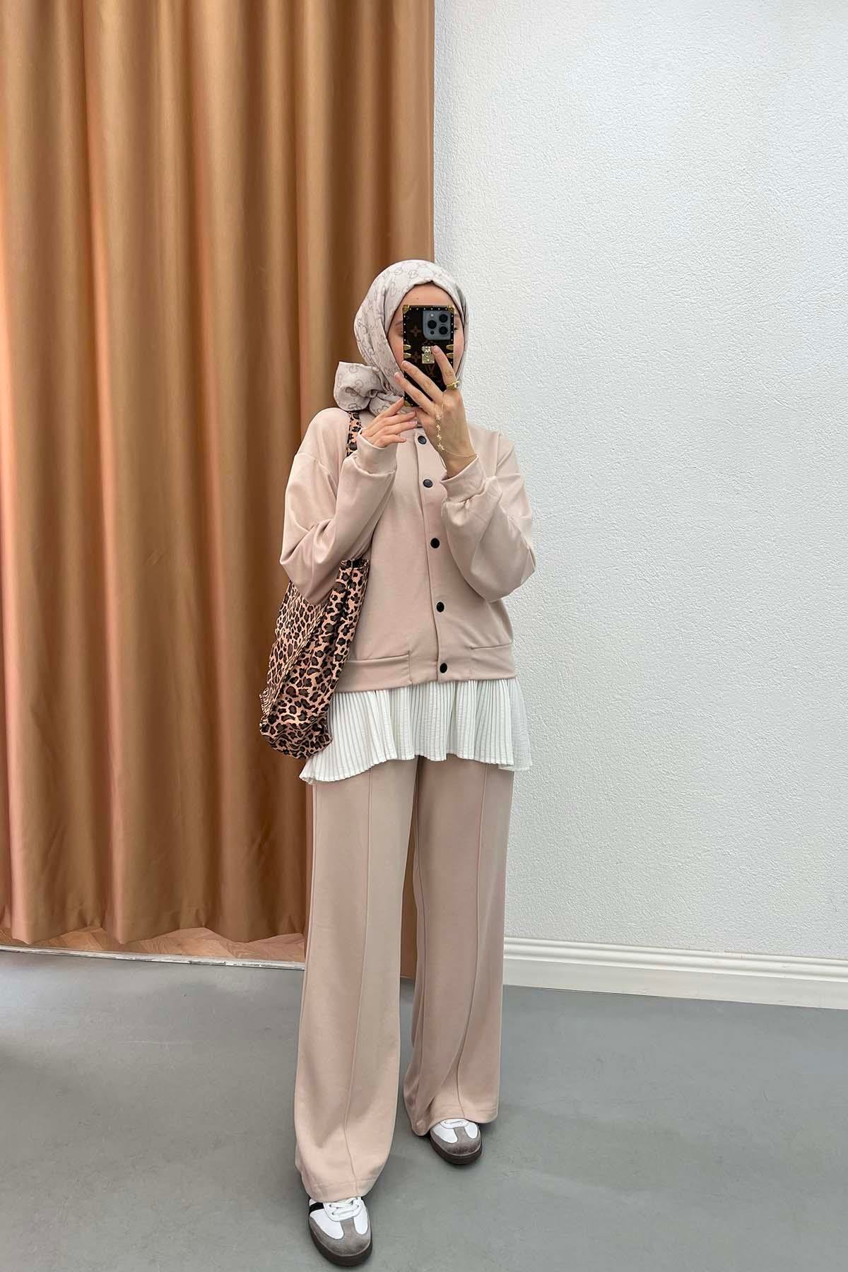 Oysh Suit Beige with Snap Jacket