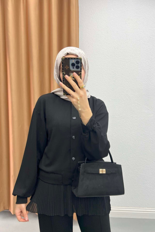 Oysh Suit with Snap Jacket Black