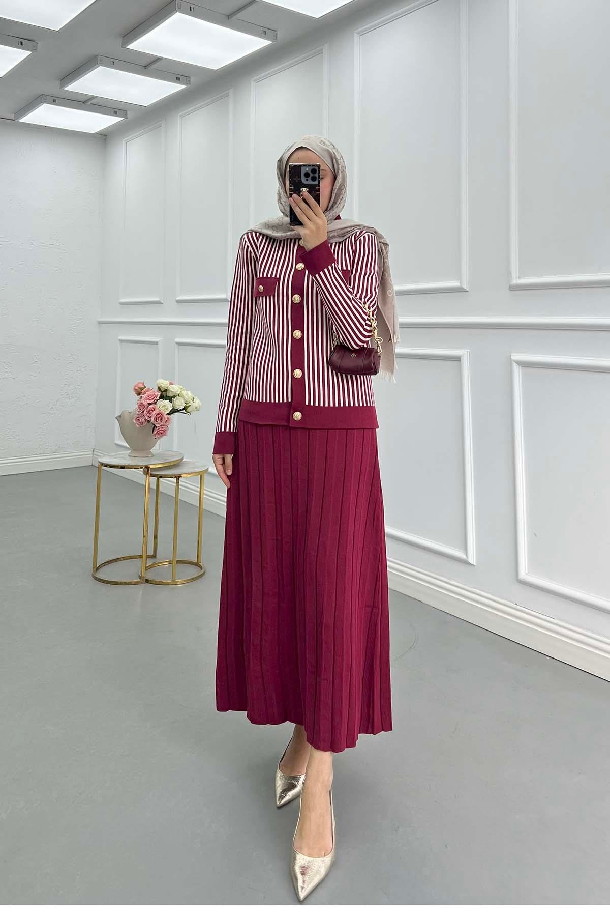 Sare Fashion Striped Knitwear Skirt Suit Burgundy