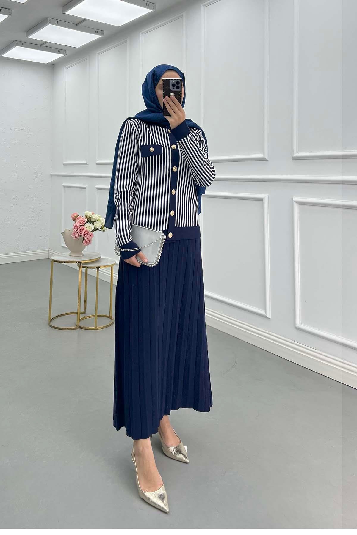 Sare Fashion Striped Knit Skirt Suit Navy Blue