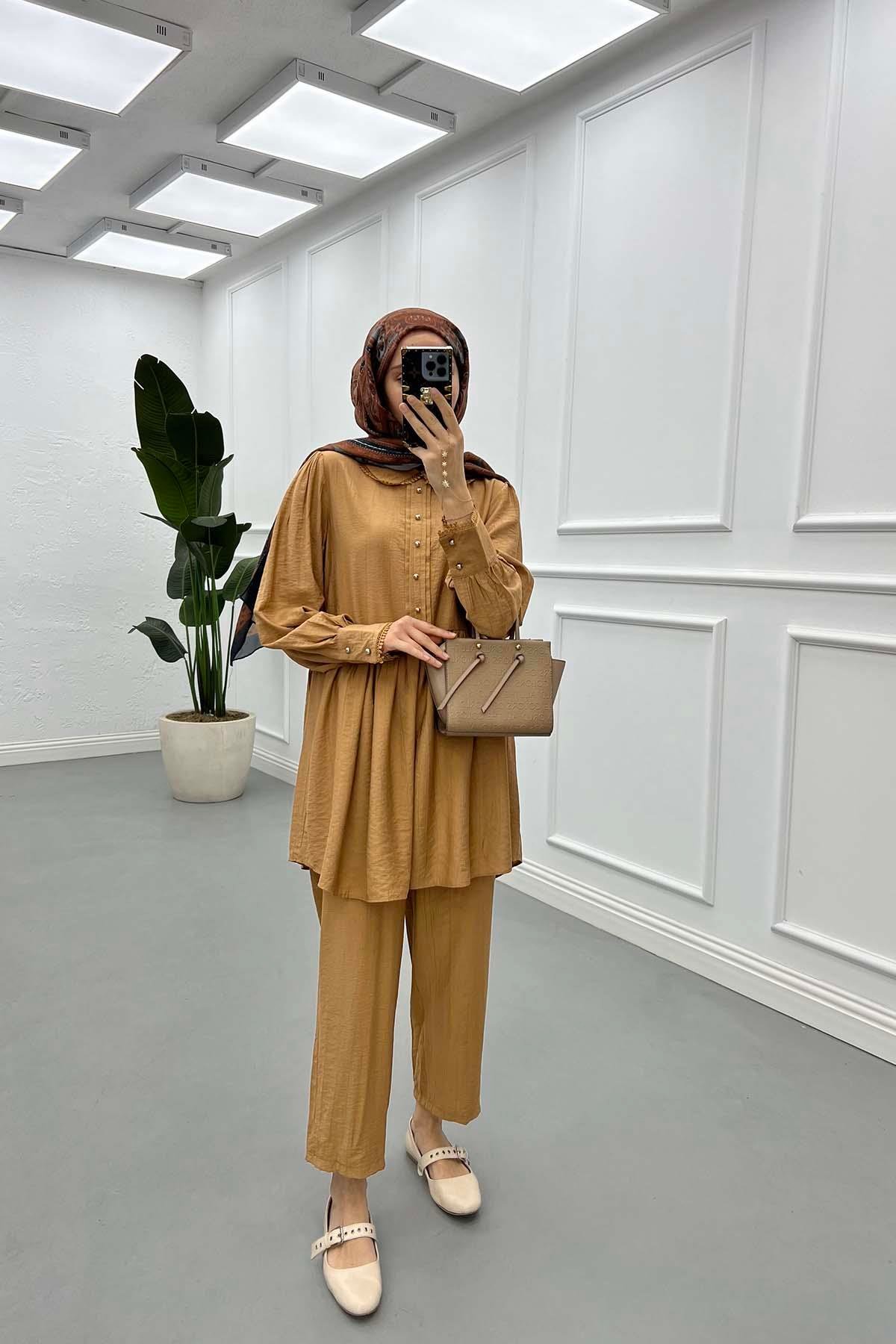 Sare Fashion Lace Detailed Baby Collar Trouser Suit Camel