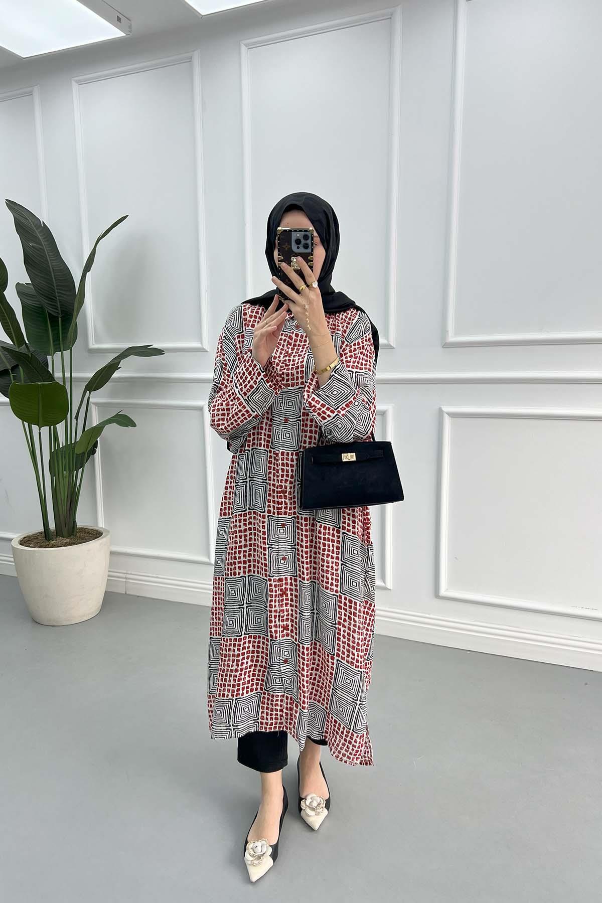 Patterned Dress Tile
