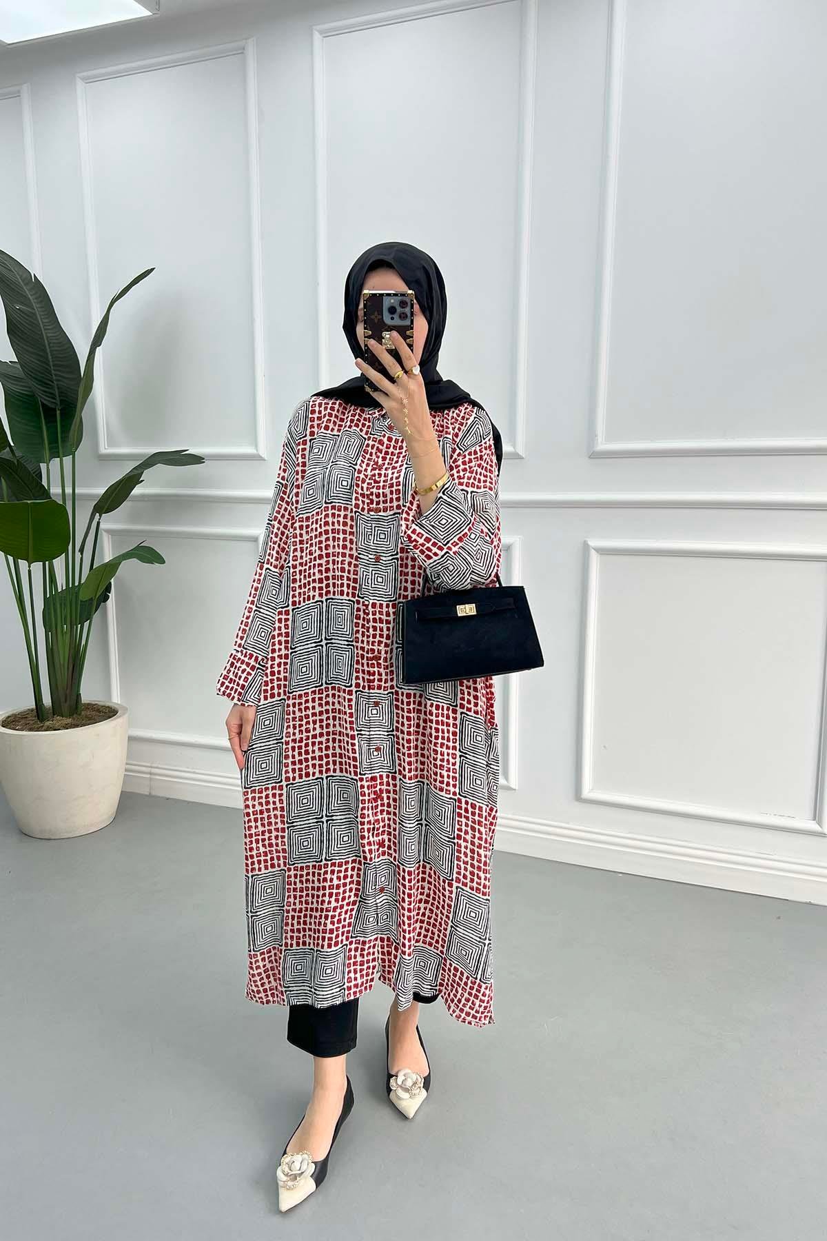 Patterned Dress Tile