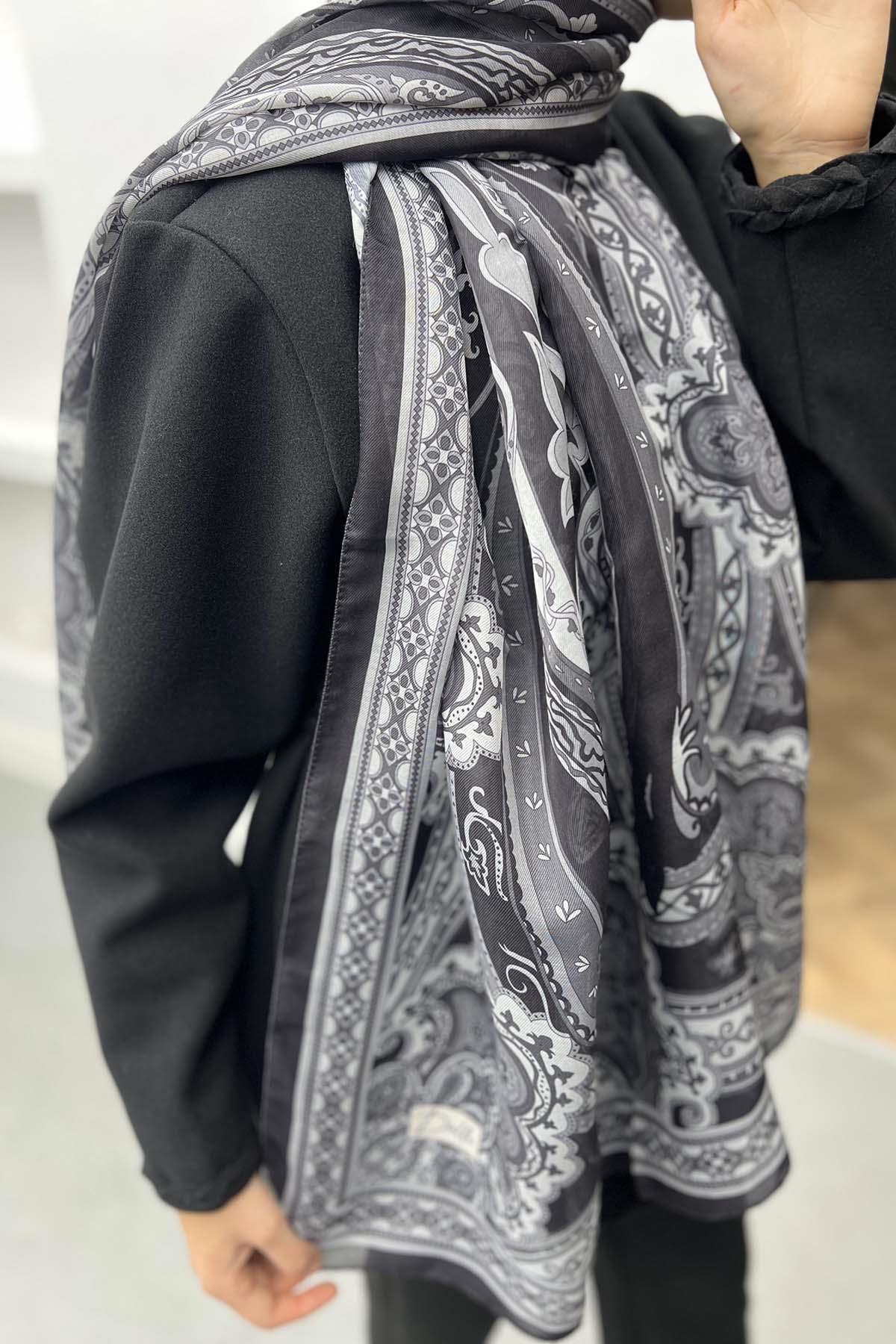 Patterned Ethnic Shawl Black