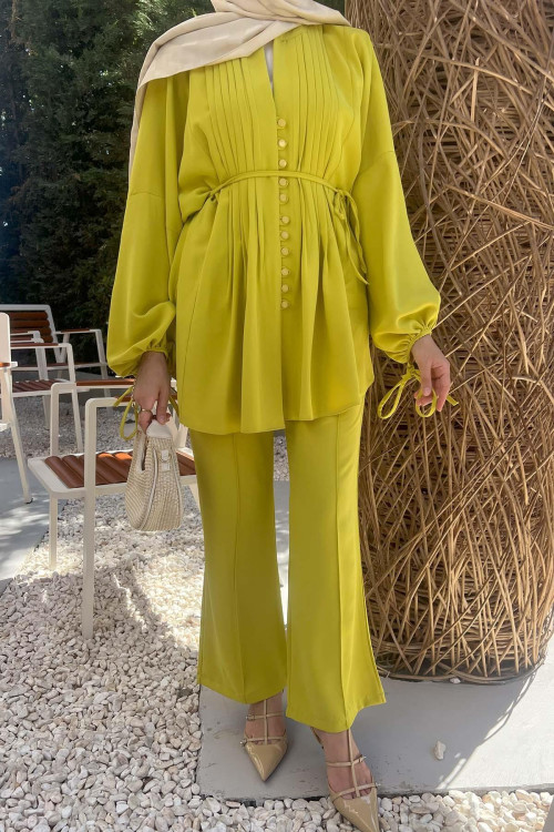 Sare Fashion Button Detailed Pleated Suit Mustard Yellow Sare Fashion Button Detailed Pleated Suit Mustard Yellow