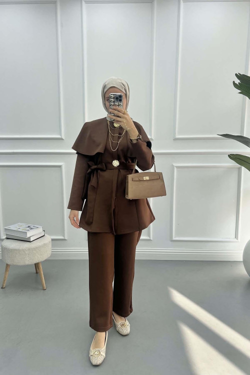 Button Detailed Collar Suit Brown