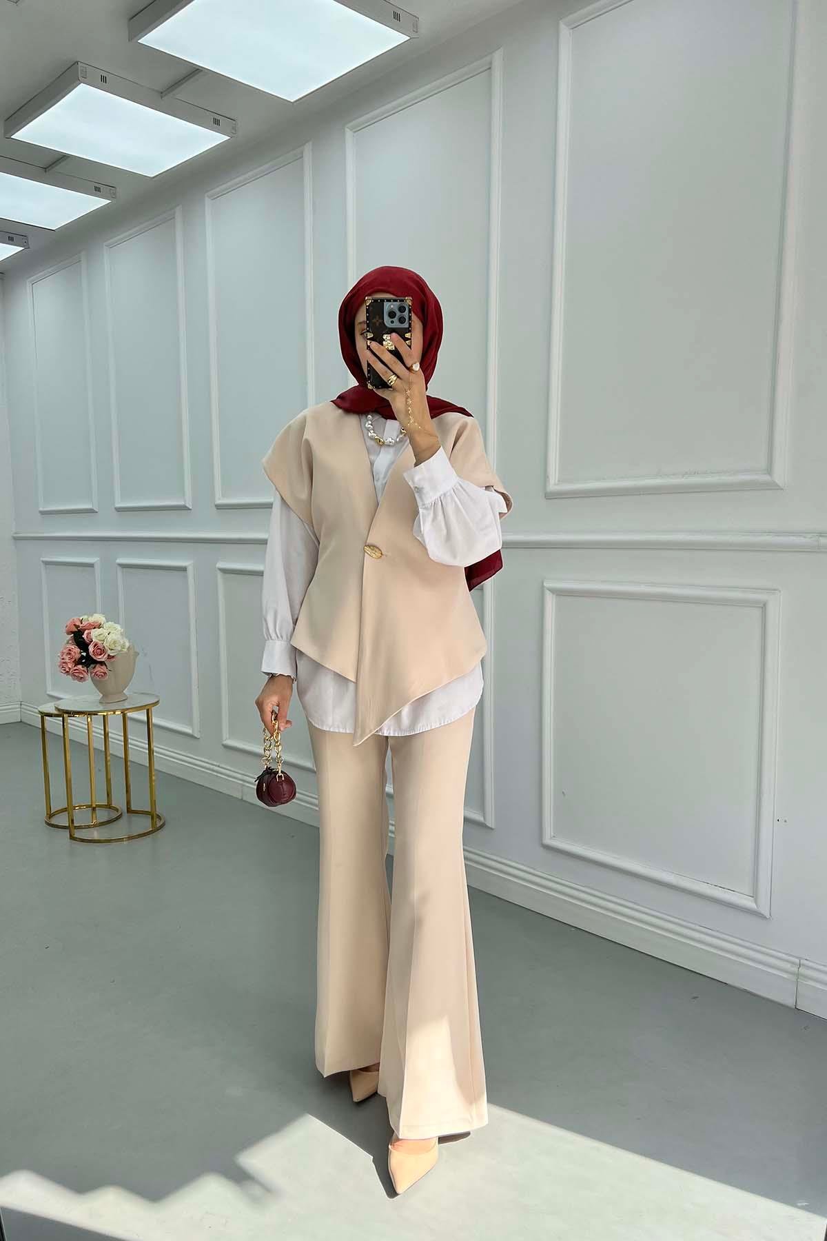 Sare Fashion Button Detailed Vest and Trouser Set Beige