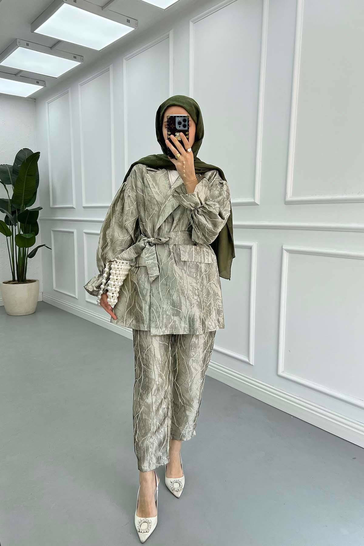 Sare Fashion Jacquard Balloon Sleeve Trouser Suit Silver