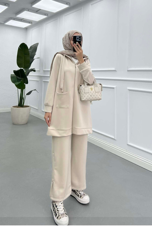 Sare Fashion Hooded Pocket Scuba Suit Beige Sare Fashion Hooded Pocket Scuba Suit Beige