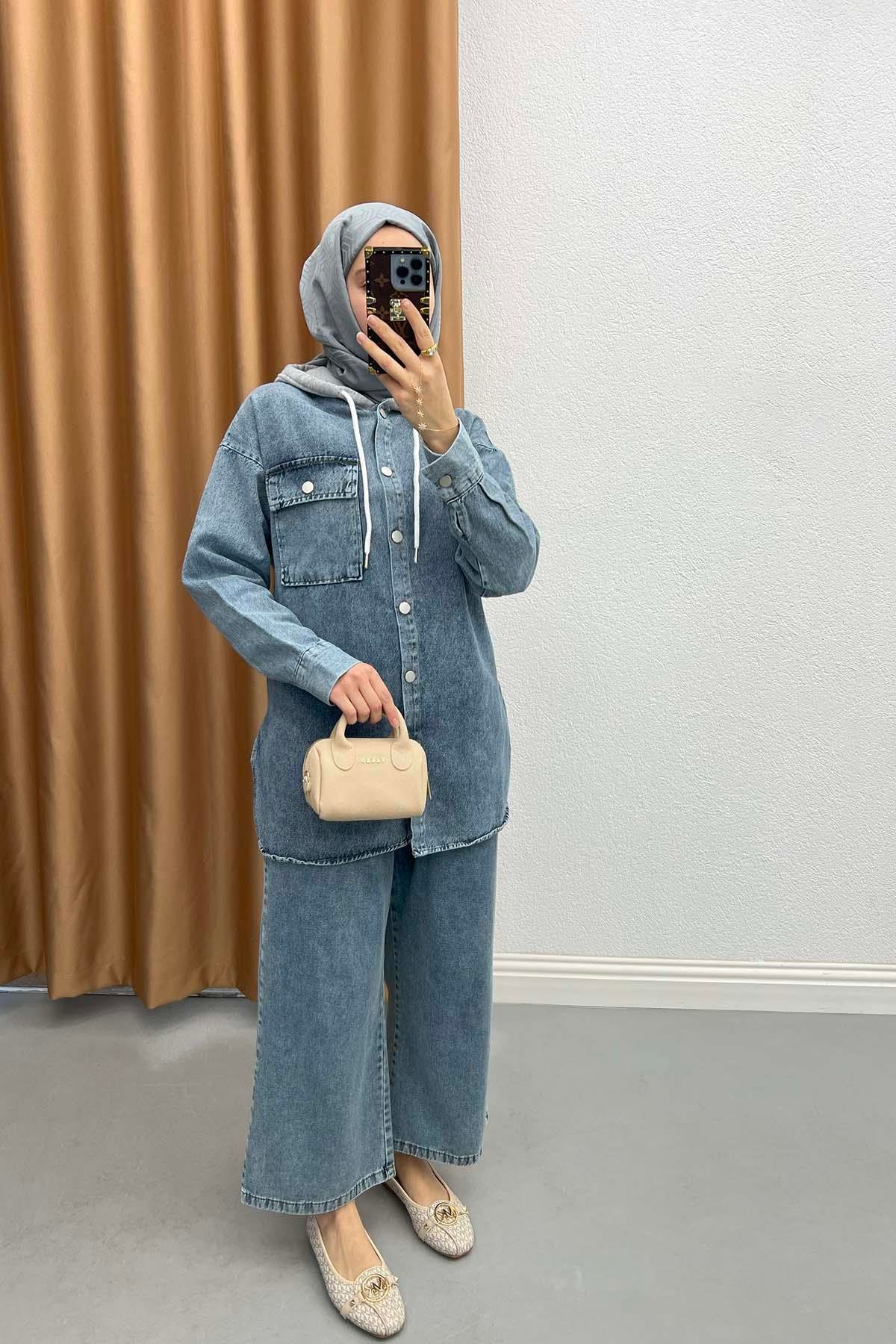Hooded Denim Jacket Blue