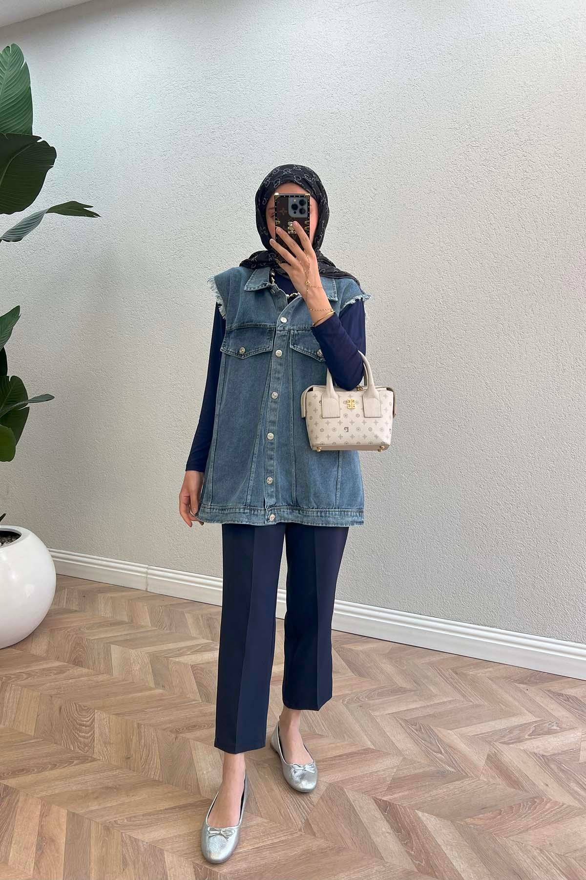 Sare Fashion Distressed Sleeve Denim Vest Blue