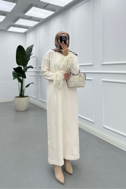 Sare Fashion Ecru Knit Dress with Tasseled Sleeves Sare Fashion Ecru Knit Dress with Tasseled Sleeves