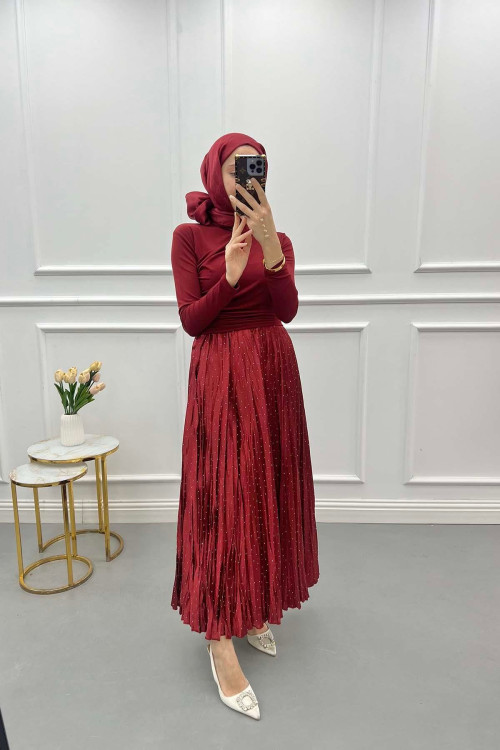 Small Stone Pleated Skirt Claret Red