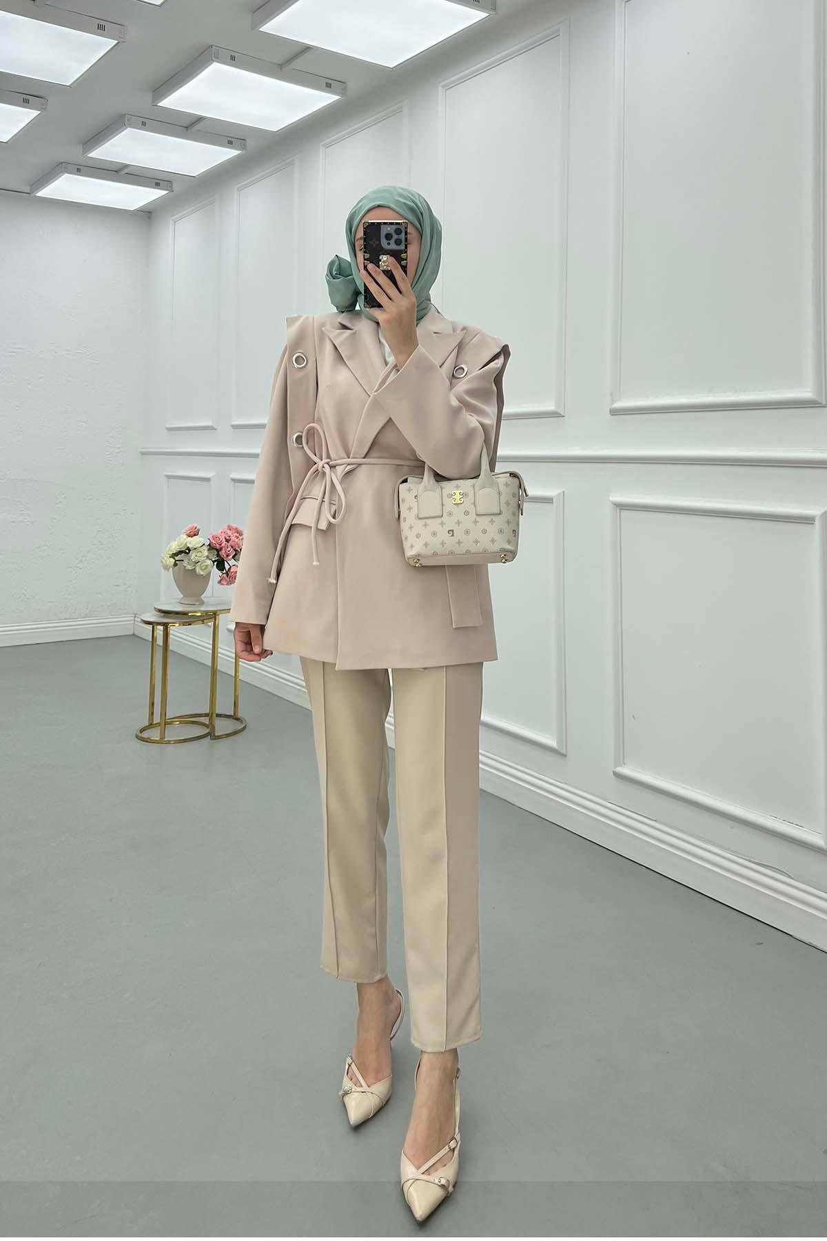 Sare Fashion Shoulder Detailed Belted Lined Jacket Beige