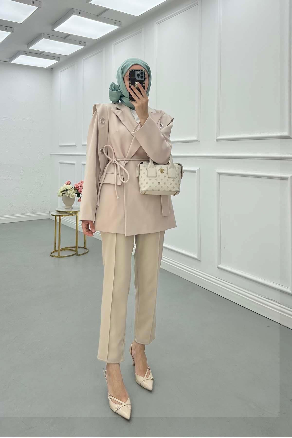 Sare Fashion Shoulder Detailed Belted Lined Jacket Beige