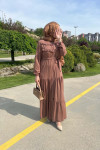 Sare Fashion Pleated Detailed Abaya in Taba