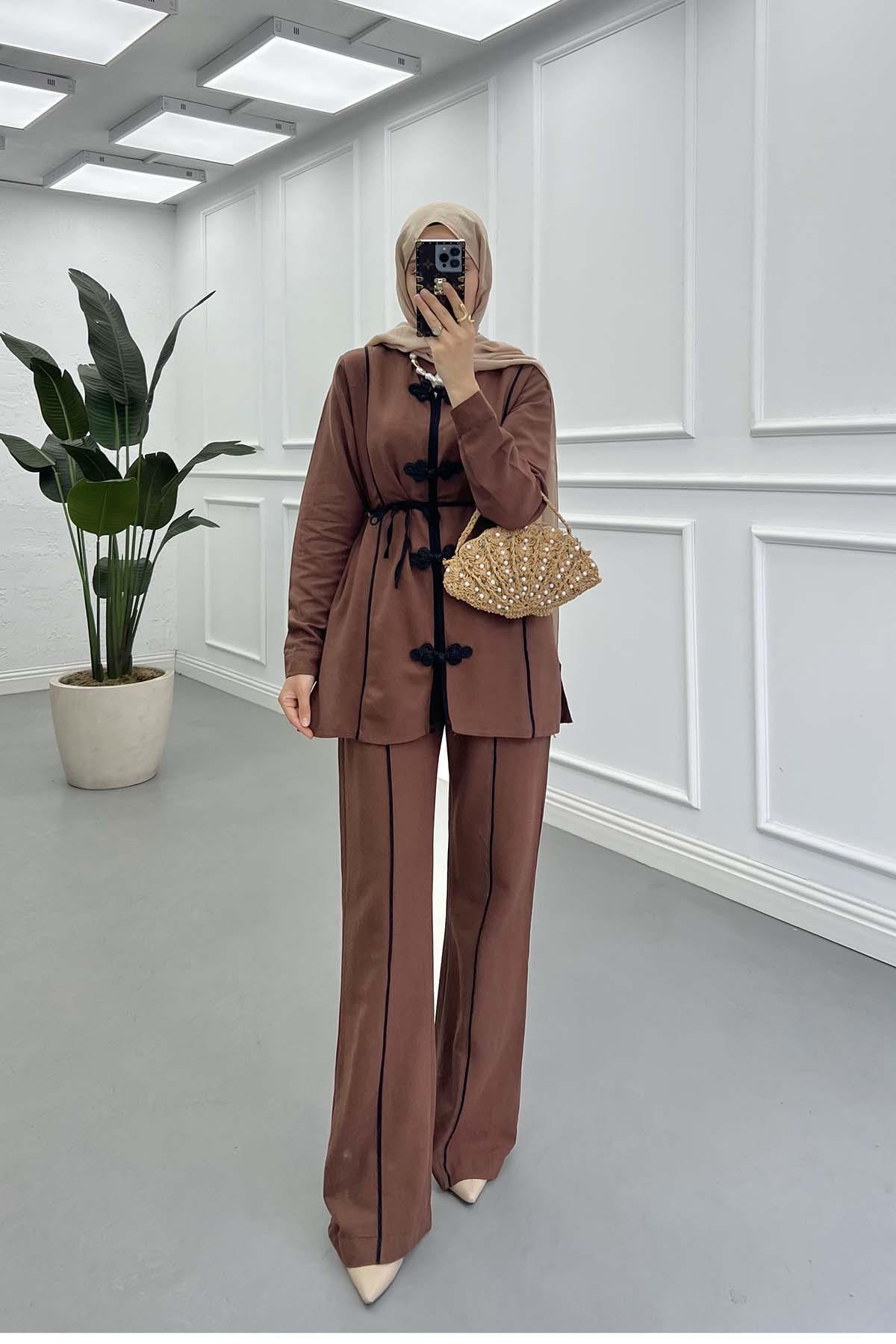 Sare Fashion Removable Belted Piping Two Piece Suit Brown