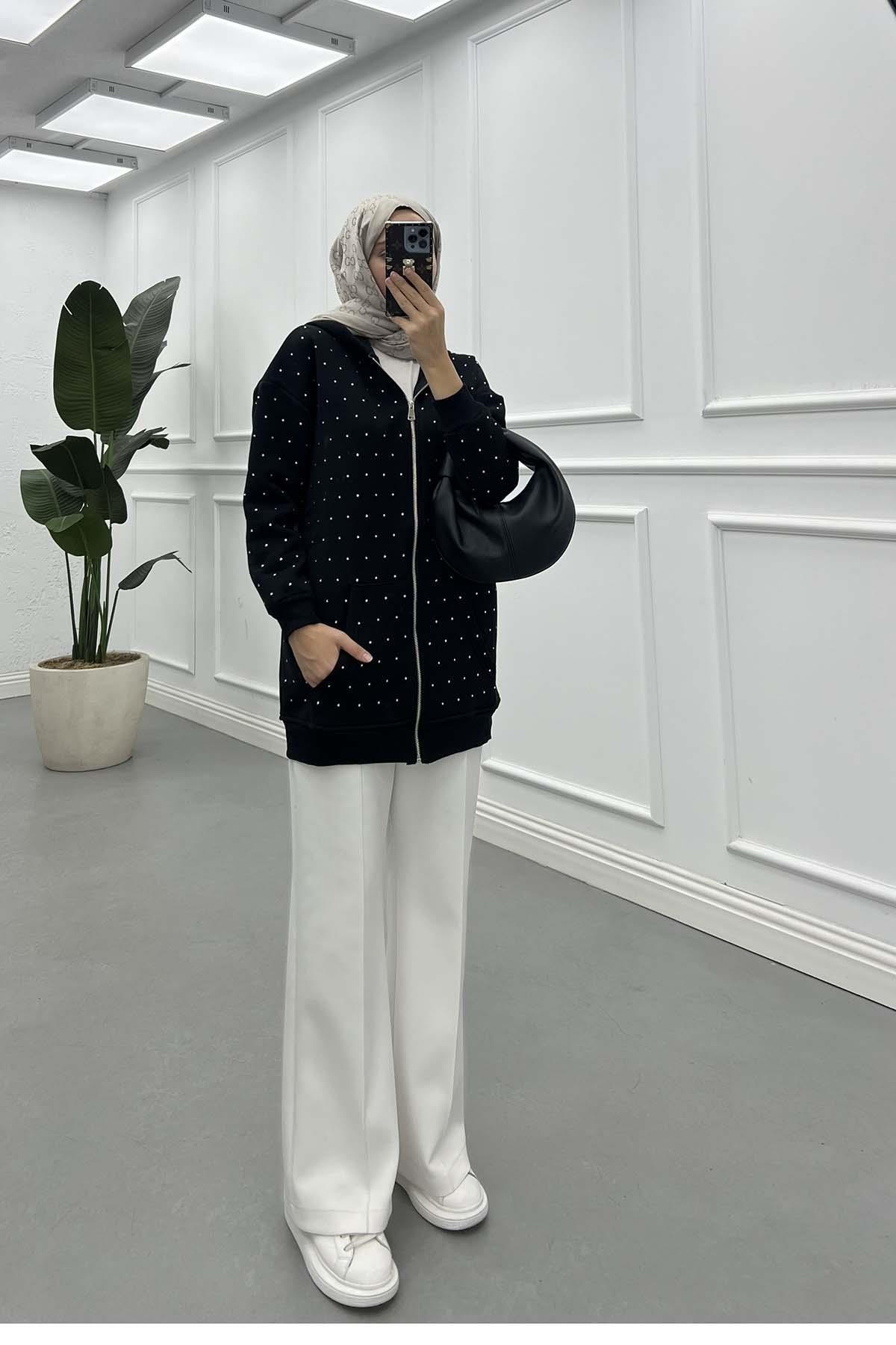 Sare Fashion Stoned Zippered Raised Sweater Black