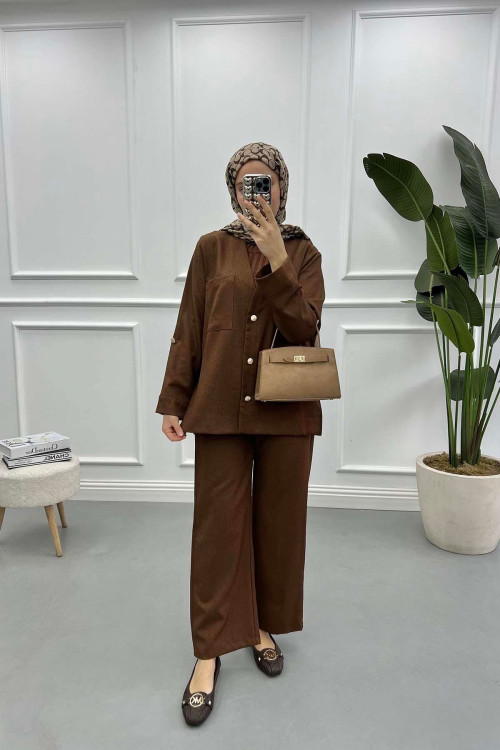 V Neck Side Slit Trouser Suit Brown