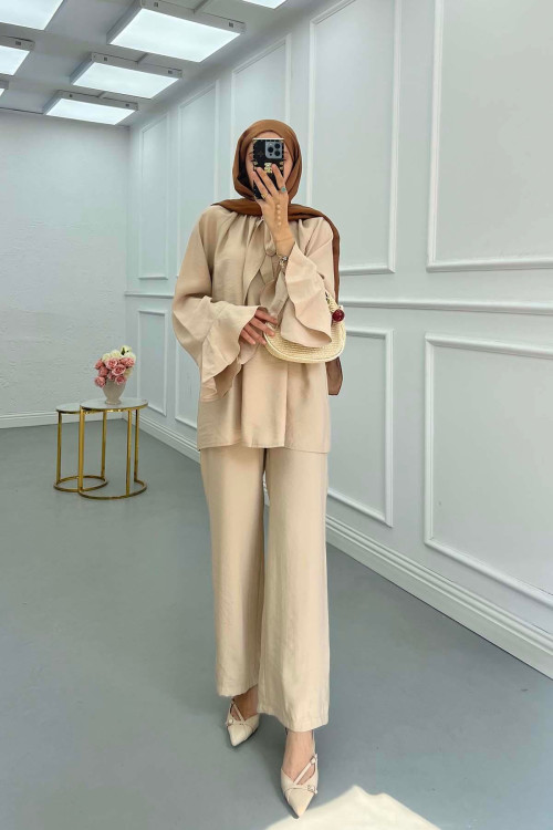 Sare Fashion Collar Detailed Two Piece Suit Beige