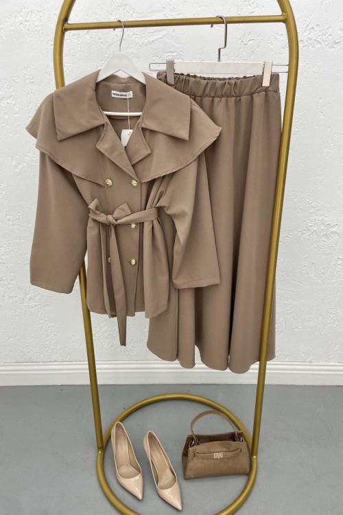 Collar Detailed Suit Mink