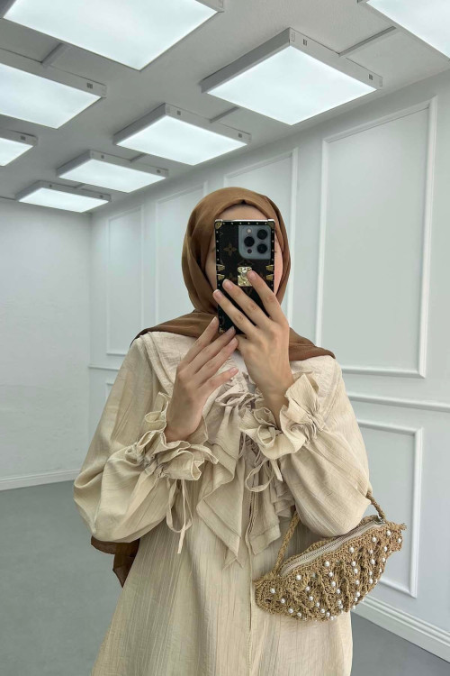 Sare Fashion Ruffled Collar Tied Suit Beige