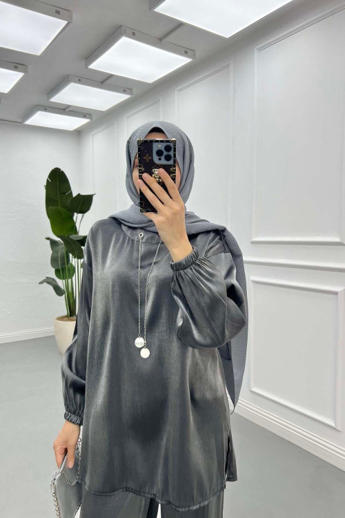 Sare Fashion Chain Detailed Zippered Shiny Suit Gray